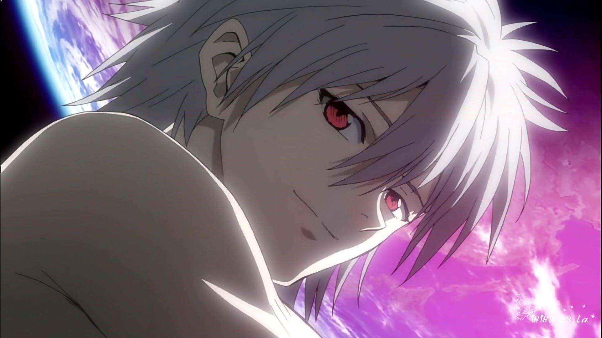 《新世纪福音战士》男主角 eva初号机的驾驶员,性格内向   2号机