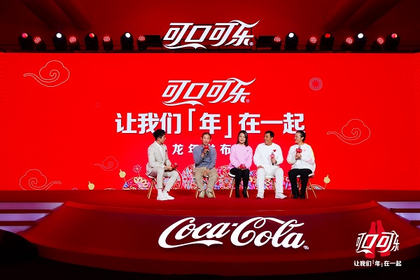 09_知名电影导演张大鹏与参演家庭交流拍摄感悟.jpg